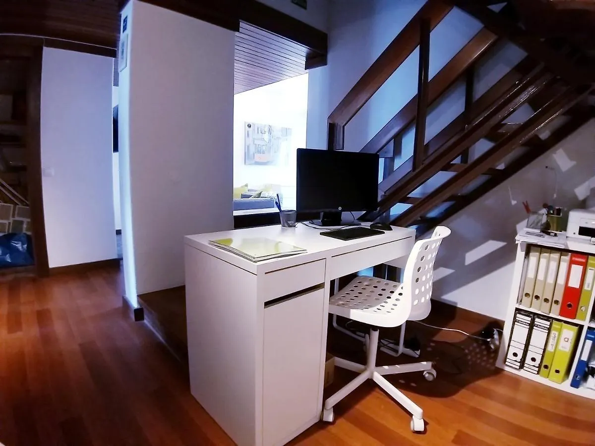 Theorynomad Al Lisboa Hostel Portugal