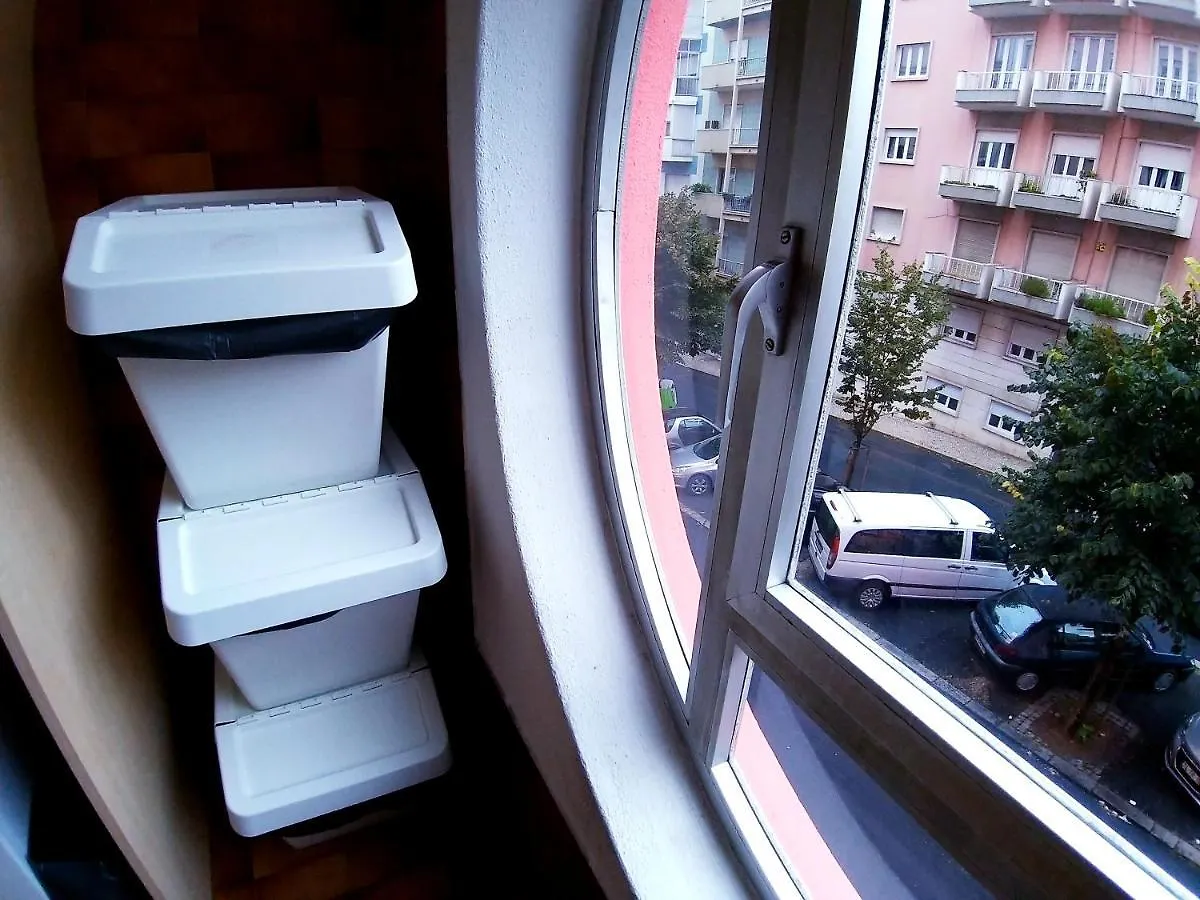 Theorynomad Al Lisboa Hostel